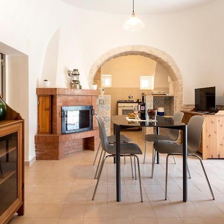Trullo Grecla With Pool And Parking Villa Martina Franca Ngoại thất bức ảnh