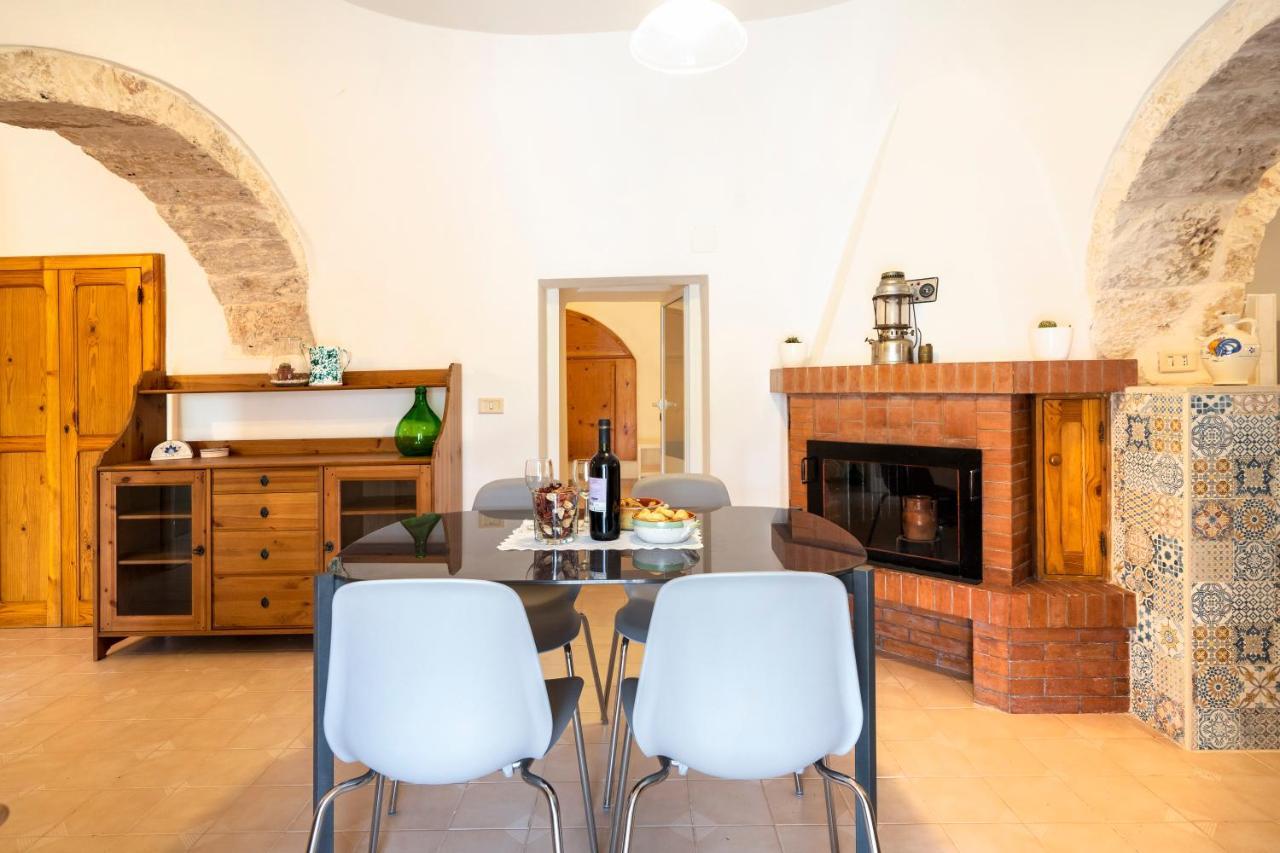Trullo Grecla With Pool And Parking Villa Martina Franca Ngoại thất bức ảnh